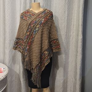 Women's shaw/Cape one size